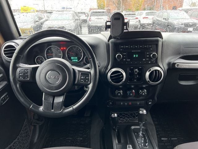 2015 Jeep Wrangler Unlimited Unlimited Rubicon - 22663932 - 15