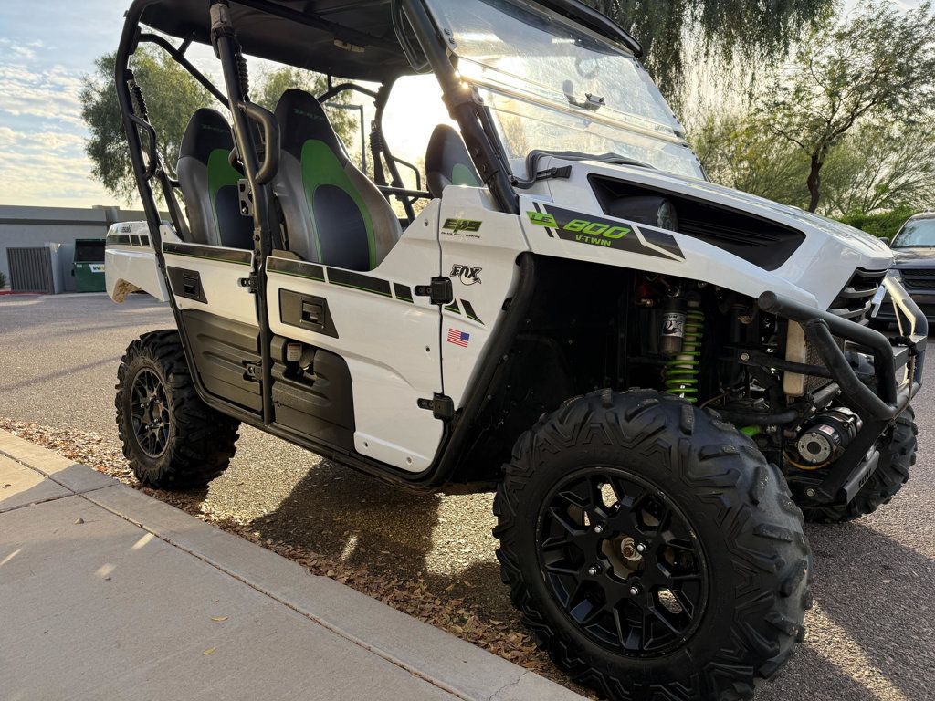 2015 Kawasaki Teryx4 Limited Edition LOW MILES! - 22965800 - 3