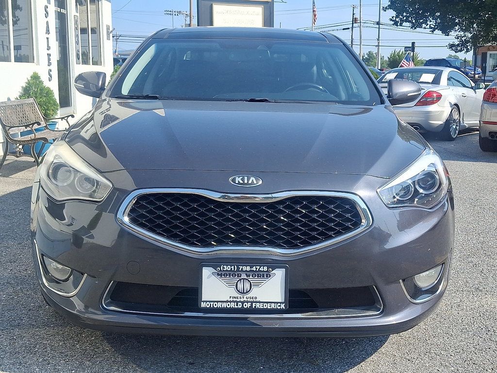 2015 Kia Cadenza Premium photo 2