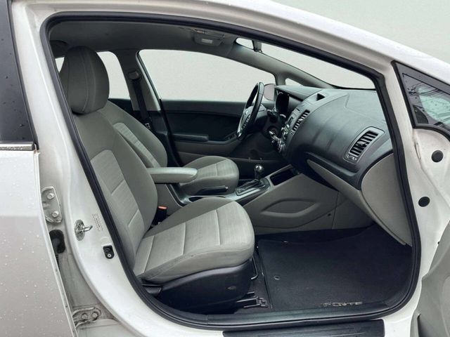 2015 Kia Forte 4dr Sedan Automatic EX - 22961855 - 18