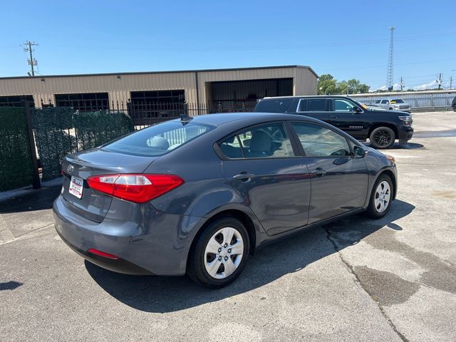 2015 Kia Forte 4dr Sedan Automatic LX - 23050823 - 3