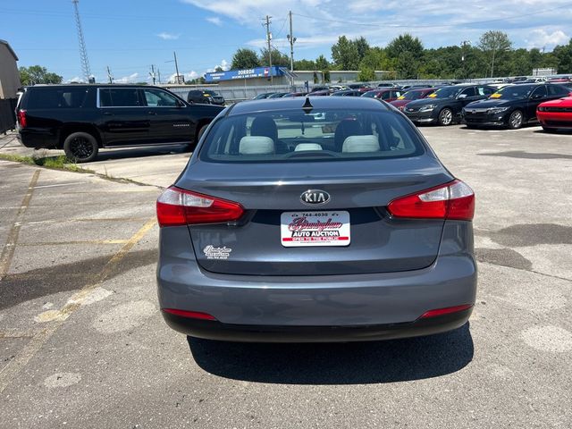 2015 Kia Forte 4dr Sedan Automatic LX - 23050823 - 4