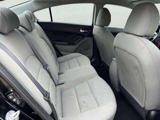 2015 Kia Forte 4dr Sedan Automatic LX - 22963296 - 13