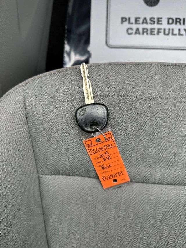 2015 Kia Forte 4dr Sedan Automatic LX - 22963296 - 22