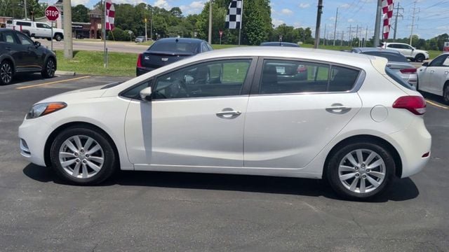 2015 Kia Forte 5-Door 5dr Hatchback Automatic EX - 23036571 - 4