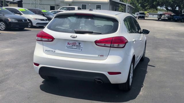 2015 Kia Forte 5-Door 5dr Hatchback Automatic EX - 23036571 - 6