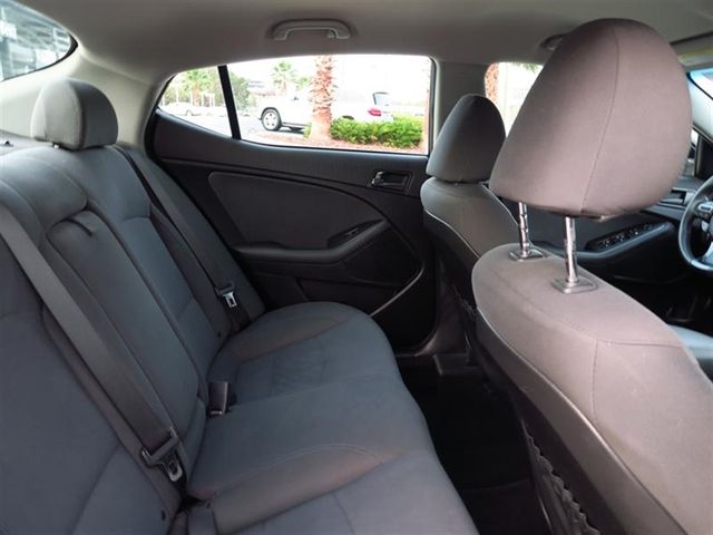 2015 Kia Optima 4dr Sedan LX - 17003306 - 16