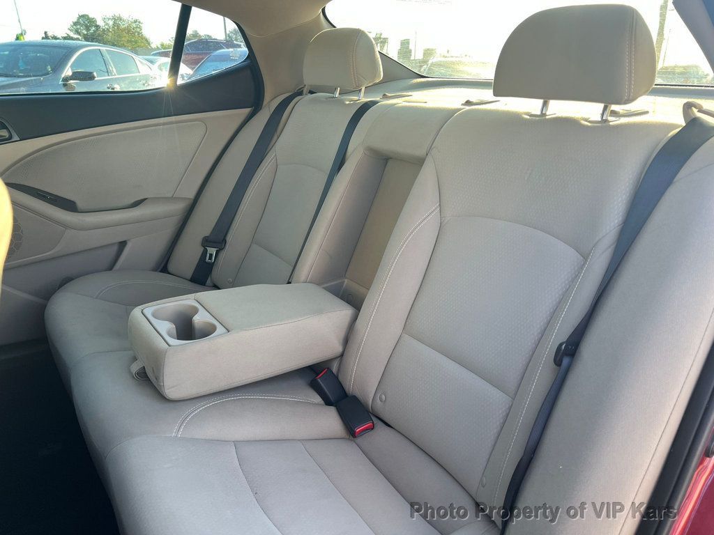 2015 Kia Optima 4dr Sedan LX - 22925887 - 16