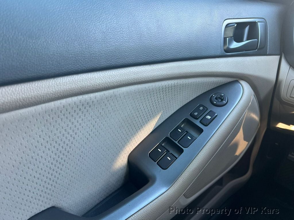 2015 Kia Optima 4dr Sedan LX - 22925887 - 8