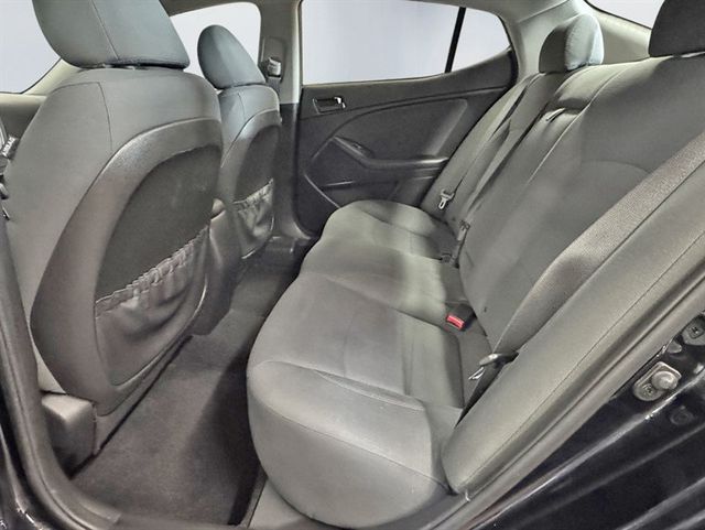 2015 Kia Optima 4dr Sedan LX - 23032839 - 16