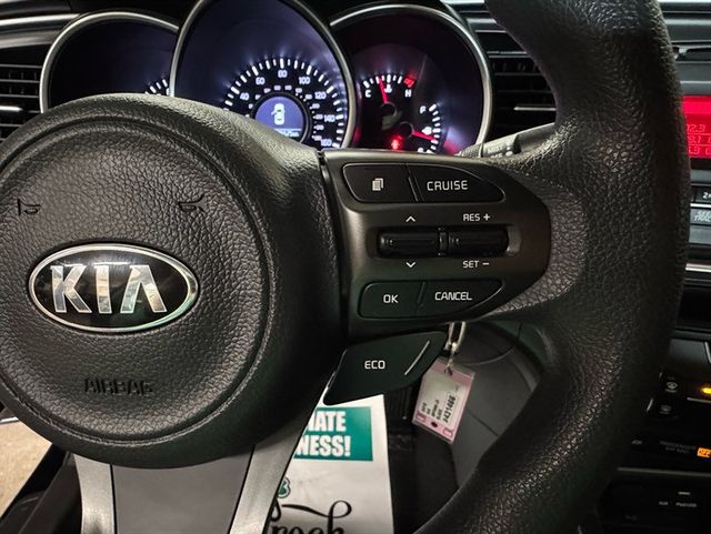 2015 Kia Optima 4dr Sedan LX - 23032839 - 22
