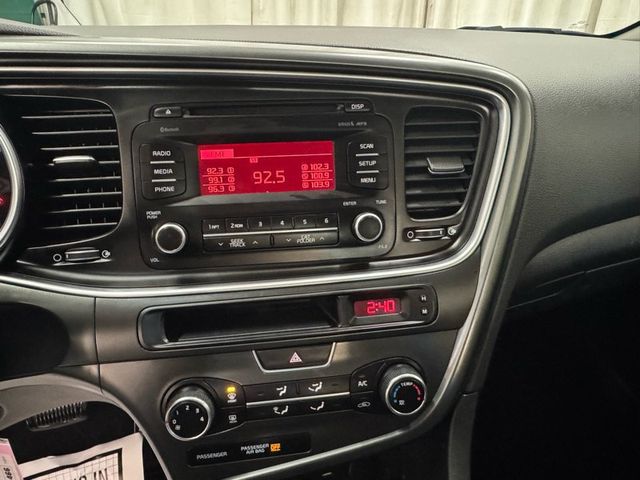 2015 Kia Optima 4dr Sedan LX - 22956076 - 13