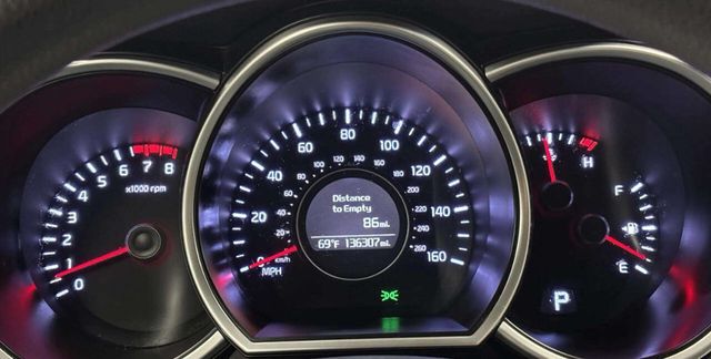2015 Kia Optima 4dr Sedan LX - 23060109 - 30