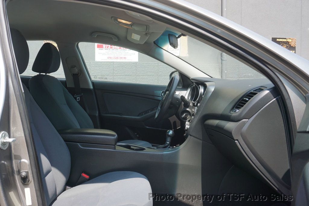 2015 Kia Optima 4dr Sedan LX - 23058361 - 9
