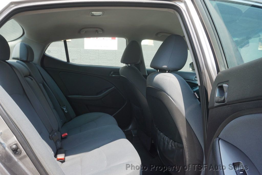 2015 Kia Optima 4dr Sedan LX - 23058361 - 11