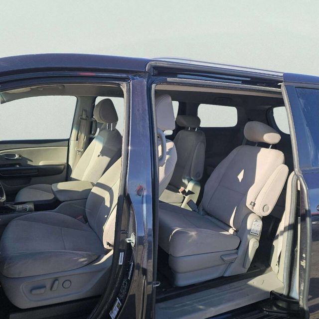 2015 Kia Sedona 4dr Wagon LX - 22962404 - 6