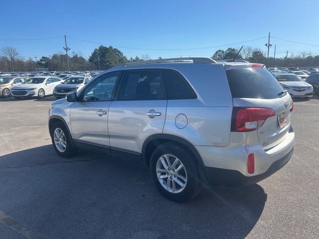 2015 Kia Sorento 2WD 4dr I4 LX - 22973413 - 5