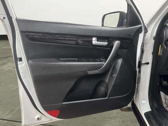 2015 Kia Sorento 2WD 4dr I4 LX - 22988613 - 9