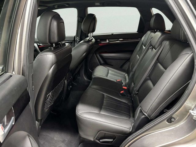 2015 Kia Sorento 2WD 4dr V6 SX Limited - 23050441 - 16