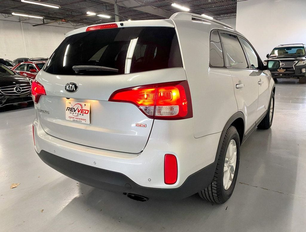 2015 Kia Sorento AWD 4dr I4 LX - 22632841 - 6