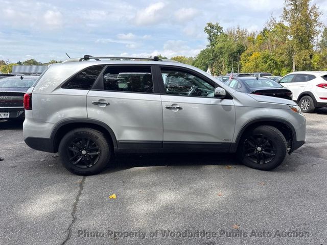2015 Kia Sorento AWD 4dr V6 LX - 23095116 - 4