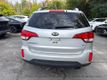 2015 Kia Sorento AWD 4dr V6 LX - 23095116 - 5