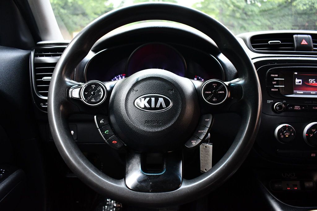 2015 Kia Soul photo 16