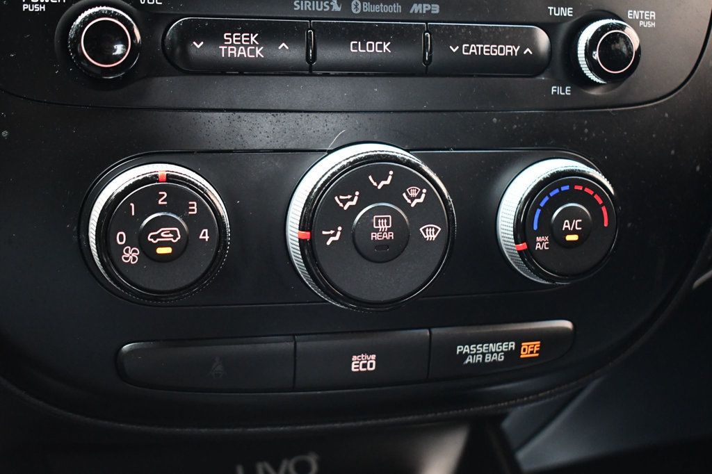 2015 Kia Soul photo 34