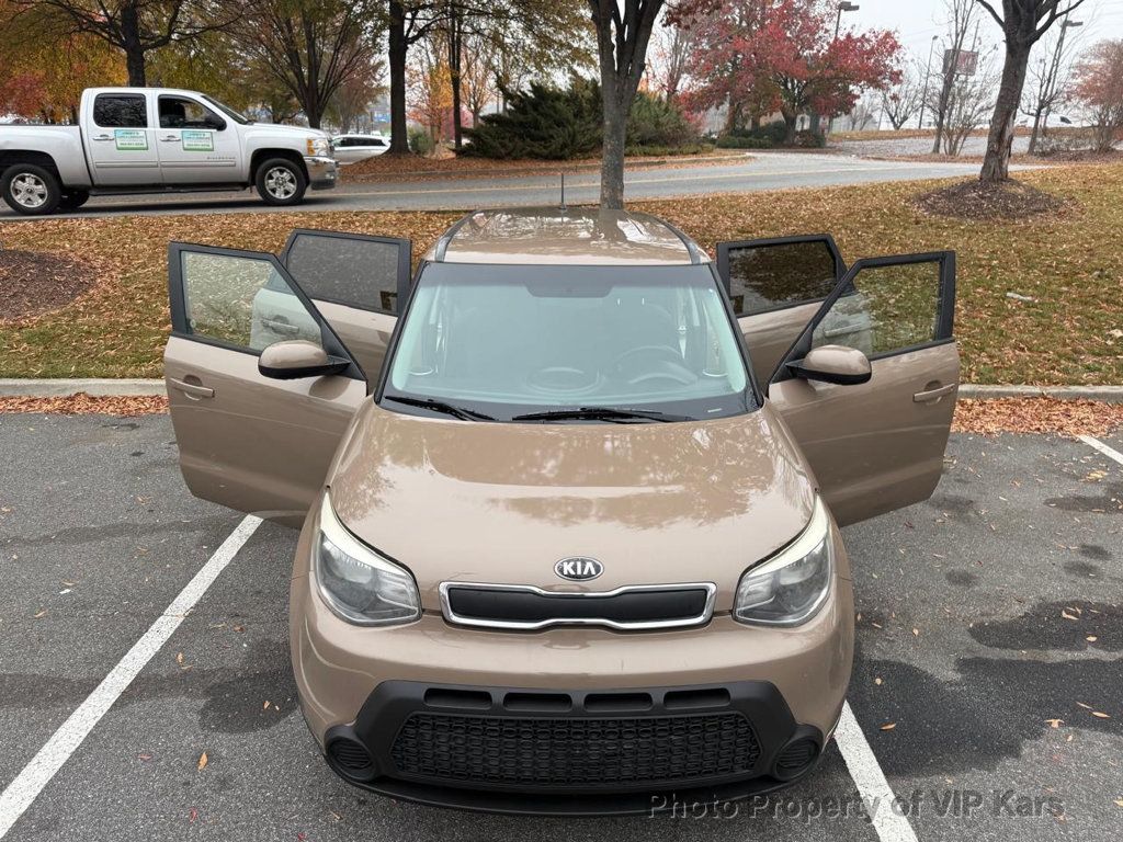 2015 Kia Soul 5dr Wagon Automatic - 22948585 - 17