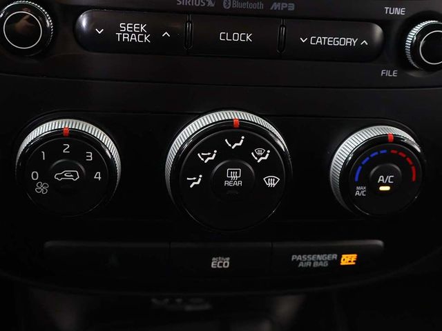 2015 Kia Soul 5dr Wagon Automatic - 23042623 - 38