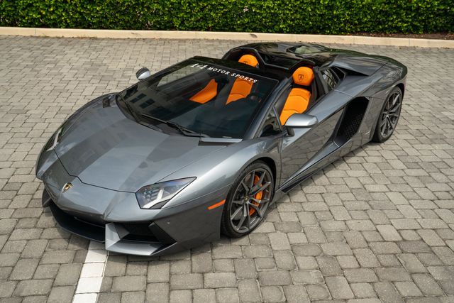 2015 Lamborghini Aventador 2dr Convertible - 22909968 - 1
