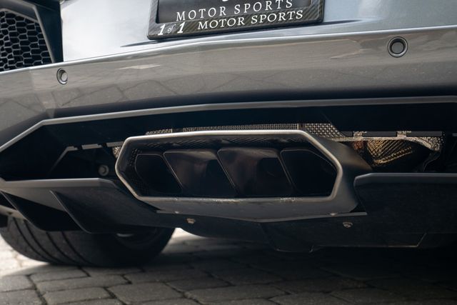 2015 Lamborghini Aventador 2dr Convertible - 22909968 - 43