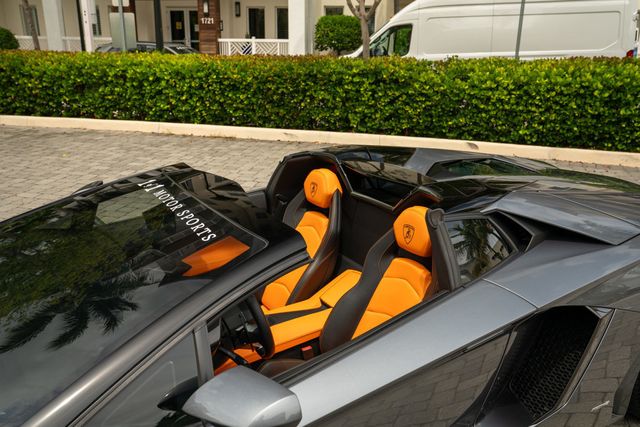 2015 Lamborghini Aventador 2dr Convertible - 22909968 - 48