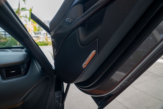 2015 Lamborghini Aventador 2dr Convertible - 22909968 - 72