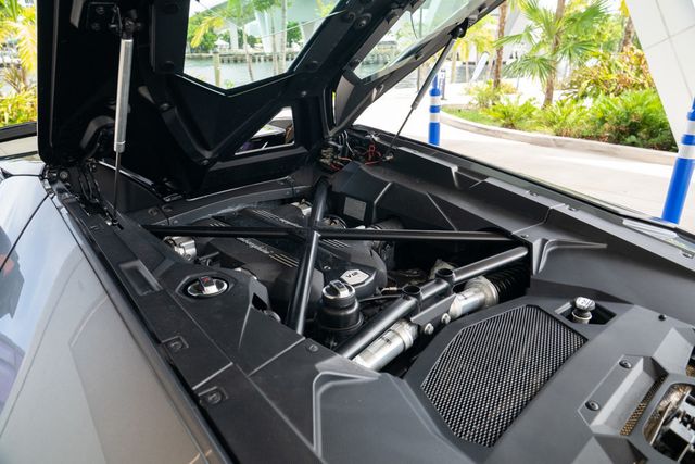 2015 Lamborghini Aventador 2dr Convertible - 22909968 - 80