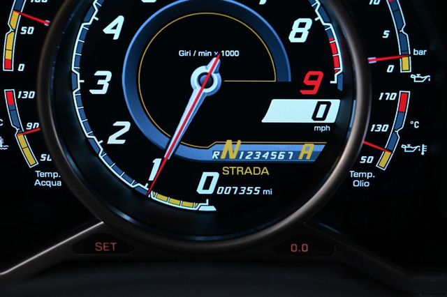 2015 Lamborghini Aventador 2dr Coupe - 23034033 - 10