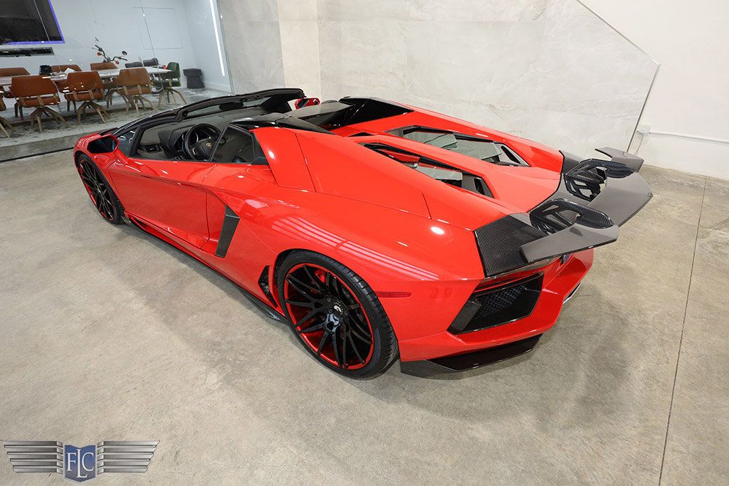 2015 Lamborghini Aventador Roadster  - 22615065 - 30