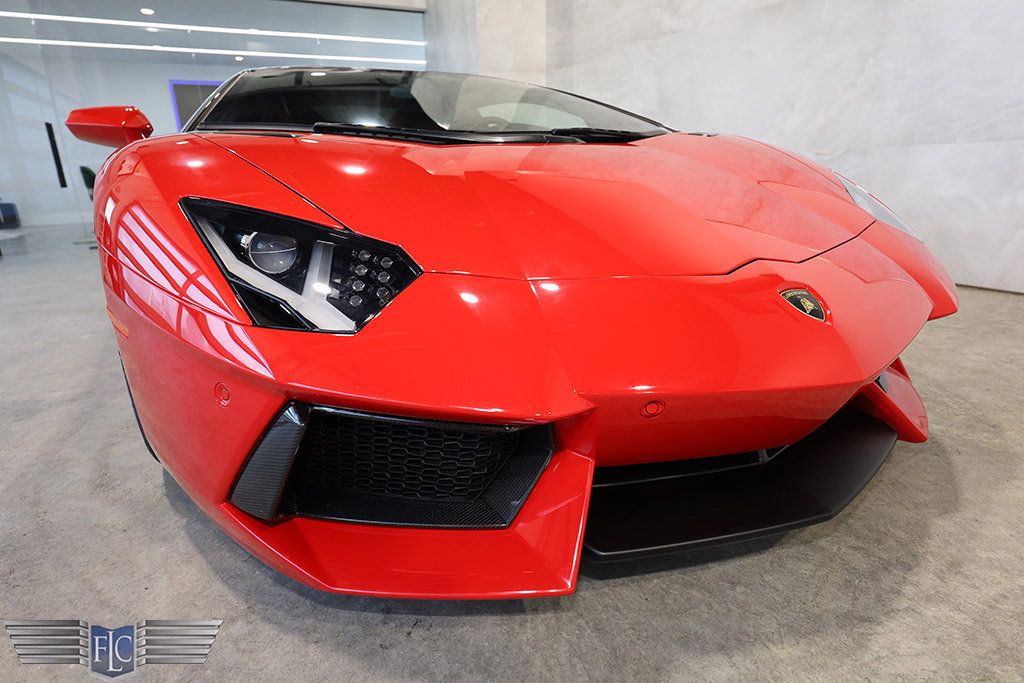 2015 Lamborghini Aventador Roadster  - 22615065 - 32