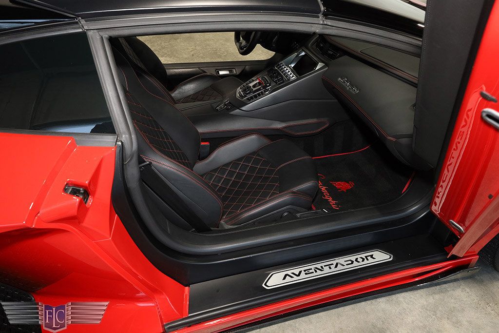 2015 Lamborghini Aventador Roadster  - 22615065 - 36