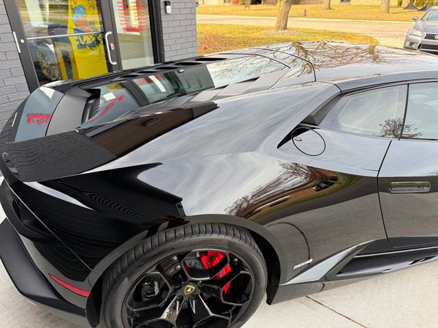 2015 Lamborghini Huracan 2dr Coupe LP 610-4 - 22936200 - 12