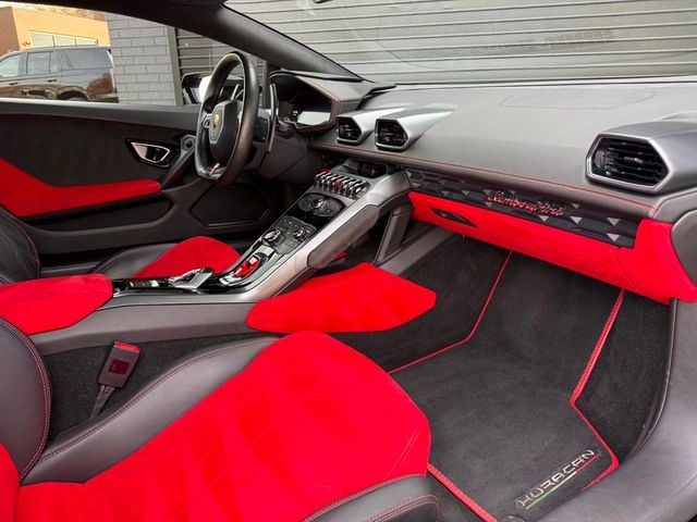 2015 Lamborghini Huracan 2dr Coupe LP 610-4 - 22936200 - 36