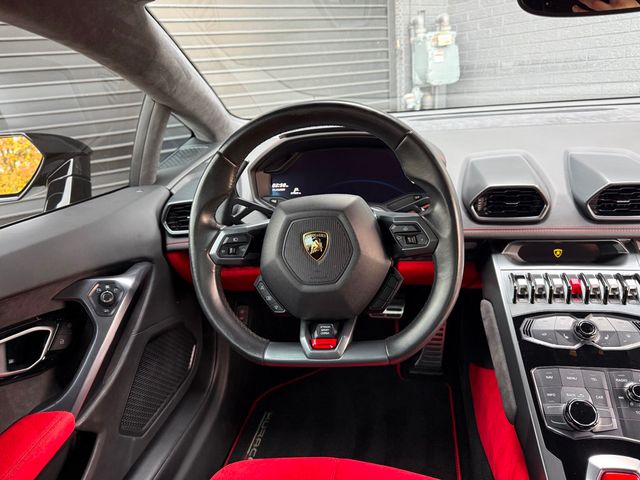 2015 Lamborghini Huracan 2dr Coupe LP 610-4 - 22936200 - 39