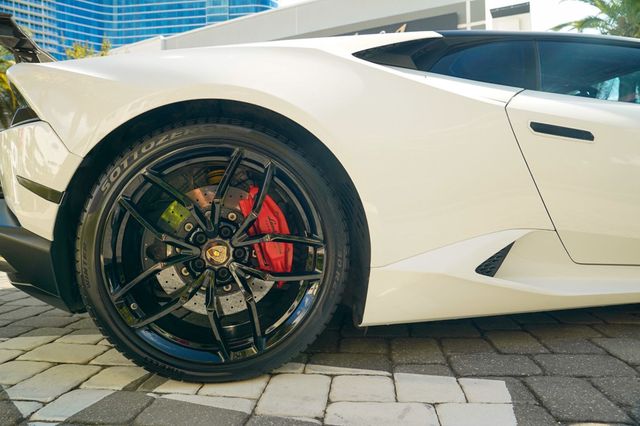 2015 Lamborghini Huracan 2dr Coupe LP 610-4 - 22924825 - 29