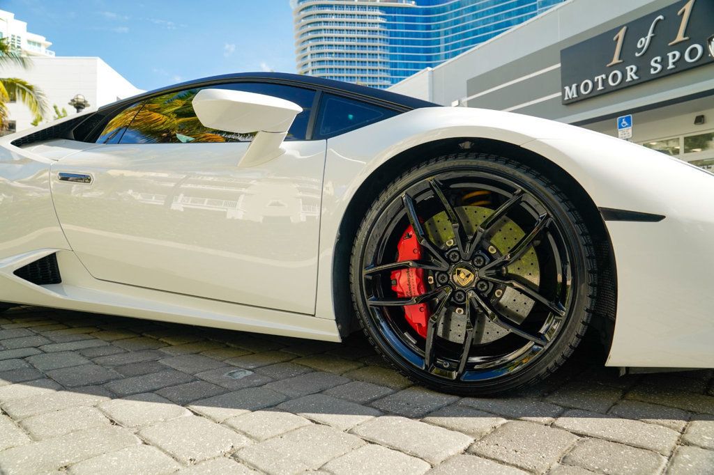 2015 Lamborghini Huracan 2dr Coupe LP 610-4 - 22924825 - 34