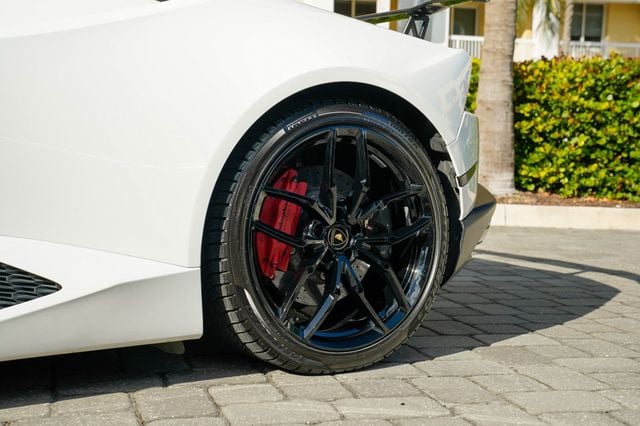 2015 Lamborghini Huracan 2dr Coupe LP 610-4 - 22924825 - 42