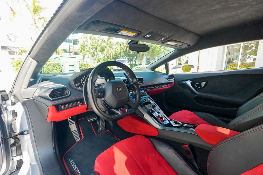 2015 Lamborghini Huracan 2dr Coupe LP 610-4 - 23058615 - 2