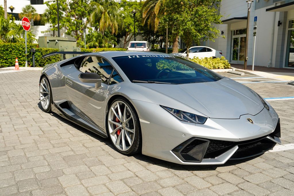 2015 Lamborghini Huracan 2dr Coupe LP 610-4 - 23058615 - 37
