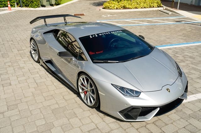 2015 Lamborghini Huracan 2dr Coupe LP 610-4 - 23058615 - 38