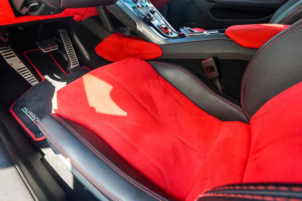 2015 Lamborghini Huracan 2dr Coupe LP 610-4 - 23058615 - 62
