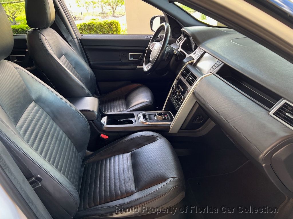 2015 Land Rover Discovery Sport HSE LUX AWD Black Design 3rd Row - 22927661 - 36